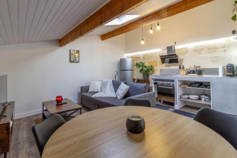 Le Clémenceau - T2 avec terrasse en plein centre - Ferienwohnung Bordeaux