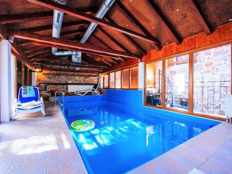 MY DALMATIA - Holiday home Jucinovi Dvori with private pool and sauna - B&B Cittavecchia