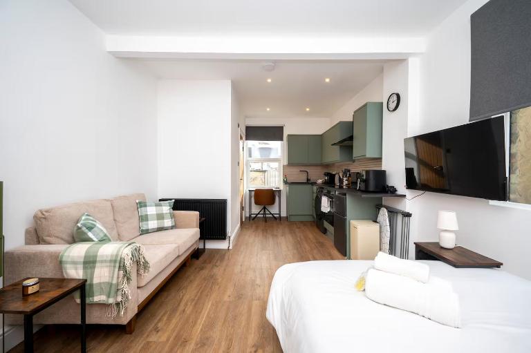 Pass the Keys The Retreat - Stylish Croydon Studio Apartment - B&B Croydon