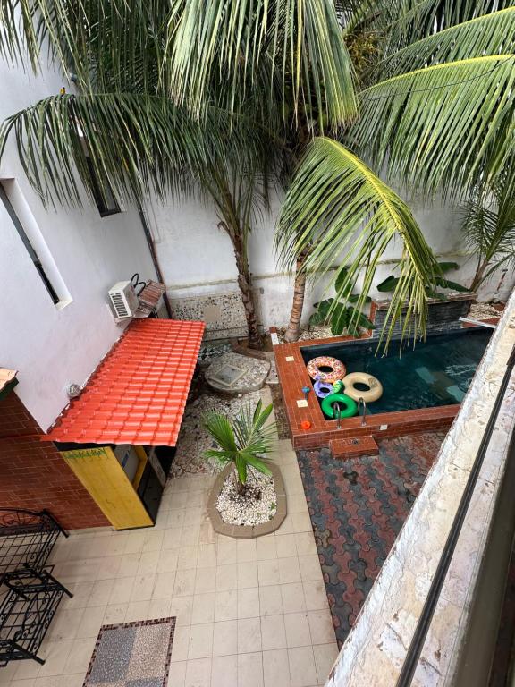 Tekrour- la case des hotes-Chambre privée avec piscine et terrasse - B&B Mbour