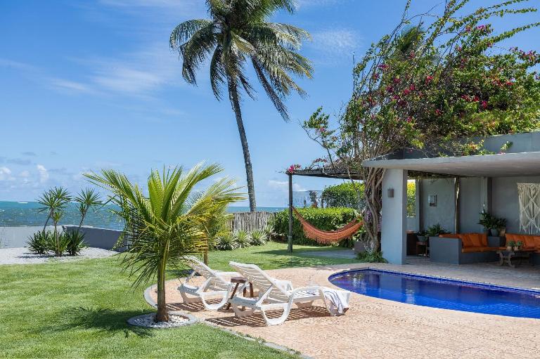Casa Ilha| beira mar, piscina aquecida, 4 suítes - B&B Francês