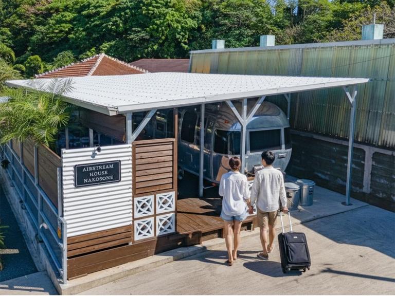 Air Stream House Nakasone - B&B Nakijin