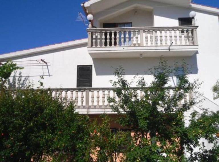 Apartments Miki Rogoznica - B&B Rogoznica