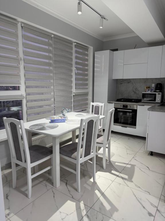 Apartament Aeroport Burebista 114 - B&B Chișinău