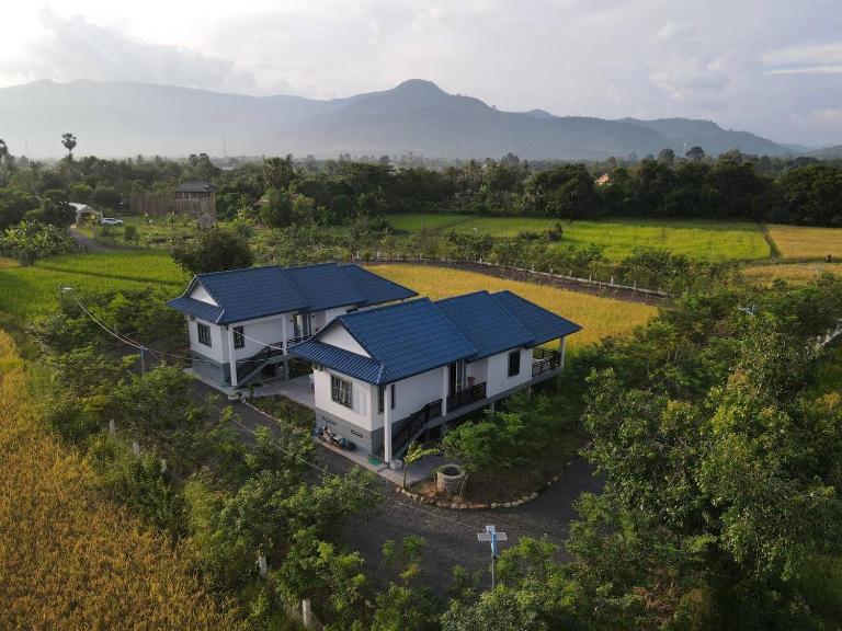 បក្សី Baksaei Retreat Ricefield Villas - Chambres d'hôtes Kampot