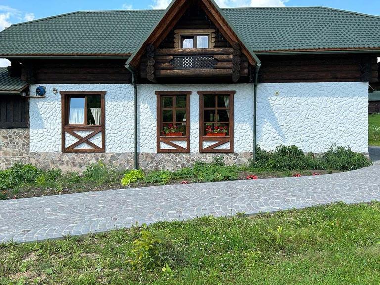 Котедж ЛАТОРИЦЯ - Chambres d'hôtes Latirka
