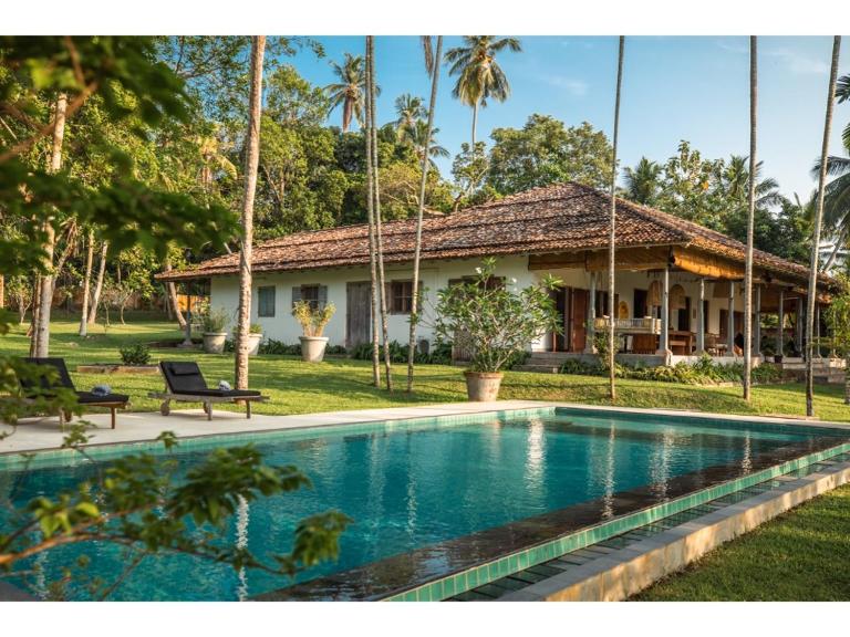Dutch house 5 bedrms pool chef - B&B Habaraduwa