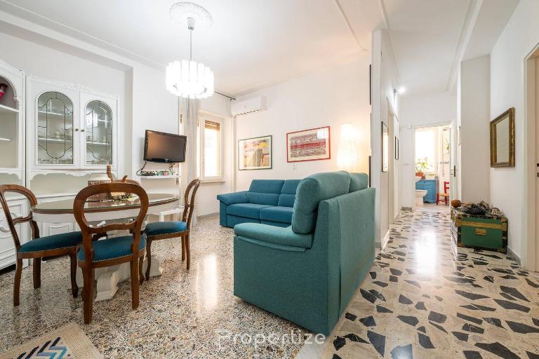 Malaika Home by Propertize - Chambres d'hôtes Cagliari