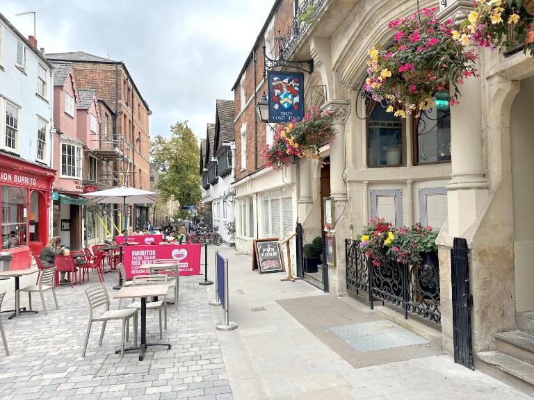 Three Goats Heads - Bed and Breakfast Oxford