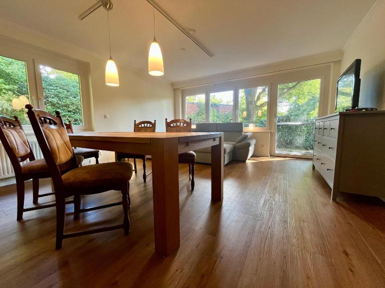 Ruhiges Ferienhaus direkt am Wald - B&B Hechthausen