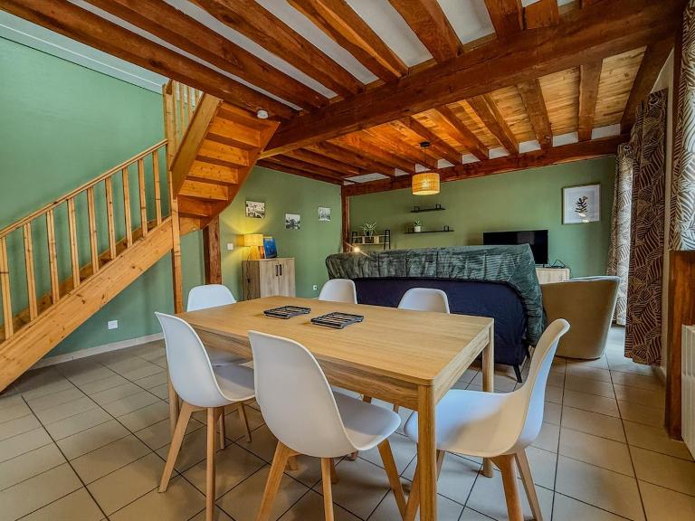 Maison avec parking à 10min du centre-ville à pied - B&B Chartres