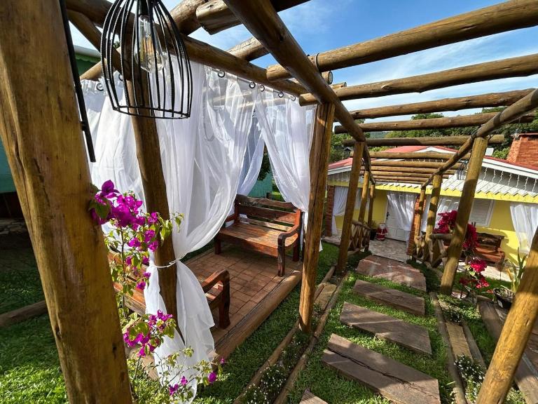 Chales Gramado Exclusive - Bed and Breakfast Gramado