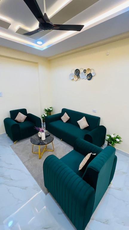 Elite Luxury Homestay - B&B Hyderabad
