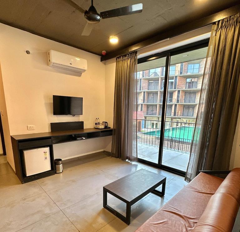 Saga De Costa 1BHK Apartment Siridao Bambolim - B&B Bambolim