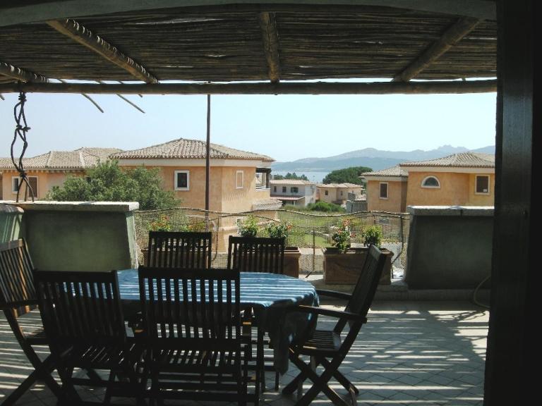 A Terrace near the Sea - B&B Cannigione