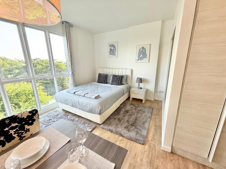 BEACHSIDE Studio in Neo Sea View Condo - B&B Jomtien Beach