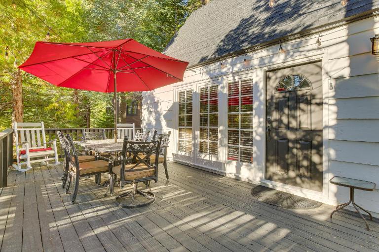 Private Dock on Lake Arrowhead! Cozy Mtn Cabin - Bed and Breakfast Lake Arrowhead