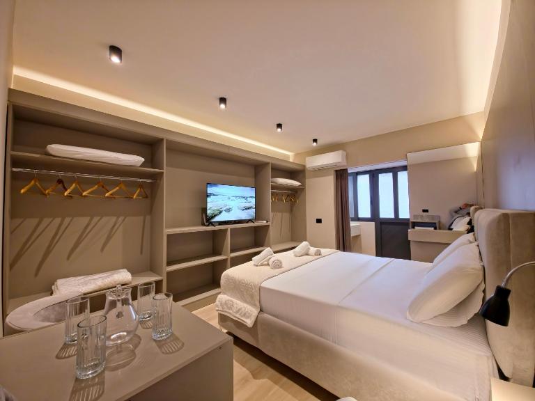 Alesia Seaside Room - B&B Saranda