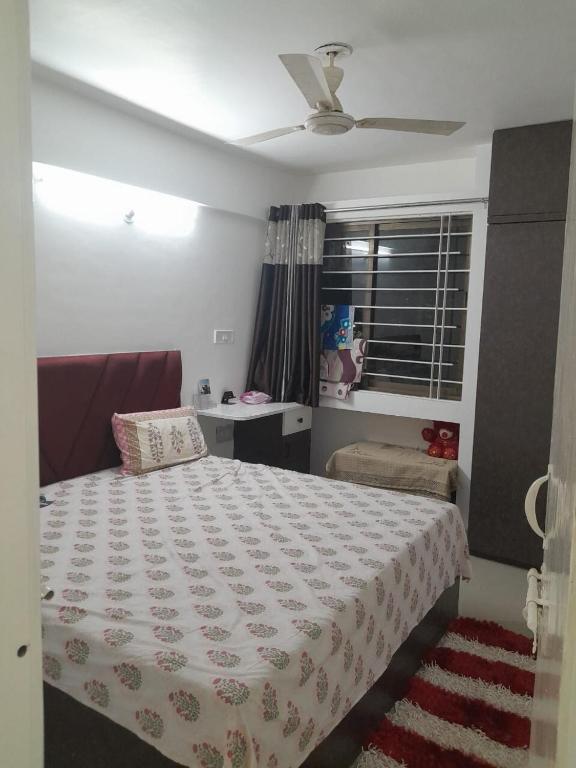 Sun city retreat full furnished Ac & much more - Ferienwohnung Indore