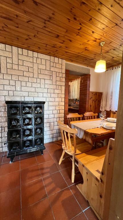 Cosy house Na Robu - B&B Grgar