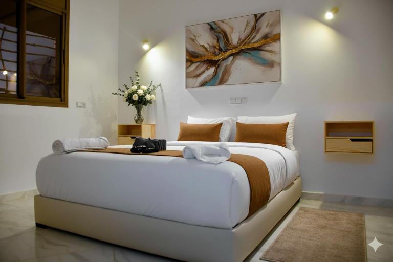 Hotel America Apartments - B&B Doukkala