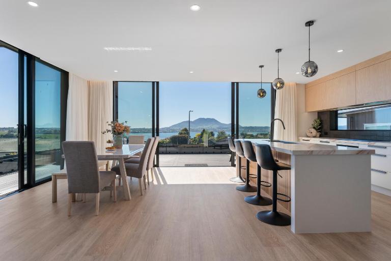 Acacia Bay Views - Taupo - Ferienwohnung Taupo