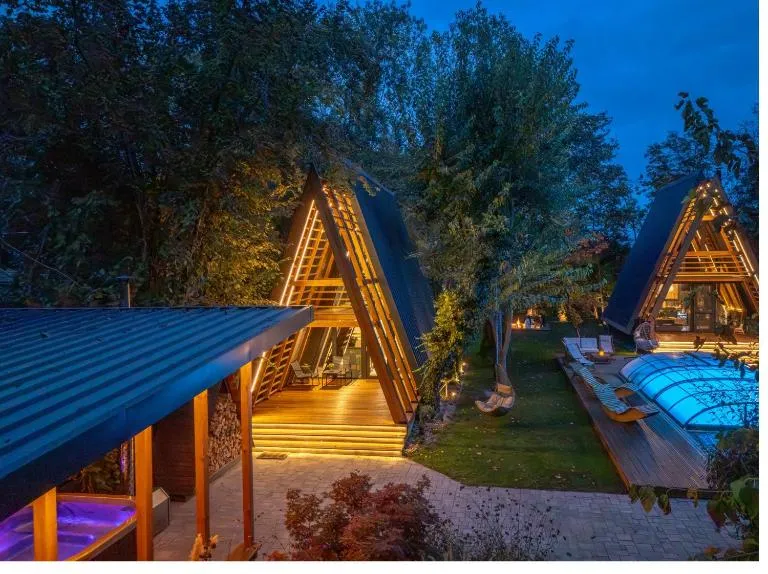 Meszes Twins - Bed and Breakfast Kalocsa