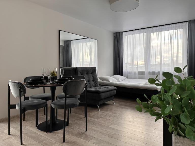 Elegant Center Escape I Free parking I Wi-Fi & AC - Ferienwohnung Klaipėda