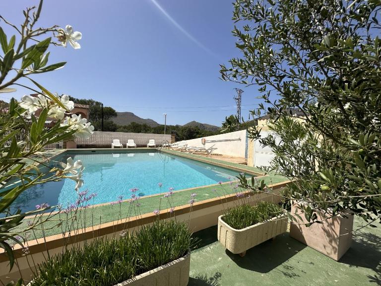 Apartment Dos Fassers 150m to the beach by JS Villas - Bed and Breakfast Port de Pollença