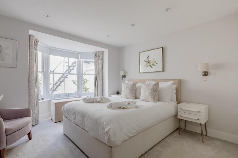 2BD Hidden Gem in the Heart of Paddington - Ferienwohnung London