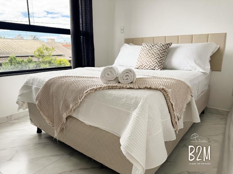 Aconchegante apartamento, jacuzzi e churrasqueira - B&B Bugres