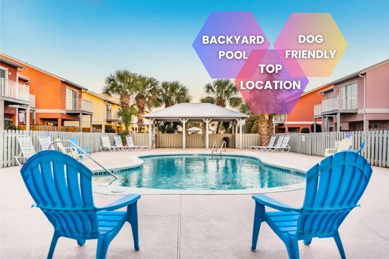 ! 5 Min Walk to Miramar Beach ! Large Family Beach House featuring Backyard Pool, Yard & Patio, Pets Welcome, Fast WiFi - B&B Destin
