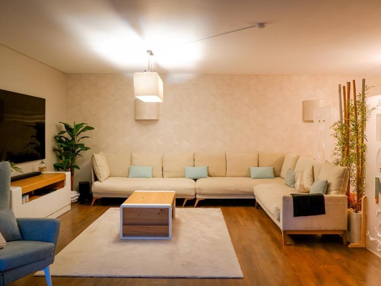 Luxury 2BR Spacious & Stylish with Patio near Metro - B&B Odivelas