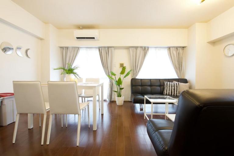 Reve K 401 - B&B Naha