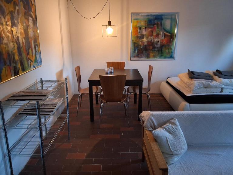 Lille bolig med egen indgang - B&B Holte