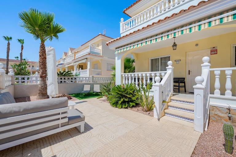 Casa Lindi - Bed and Breakfast Rojales