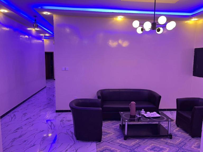 KANE Résidence, chambres meublées, confortables et abordables à Saint-Louis - Chambres d'hôtes Saint-Louis