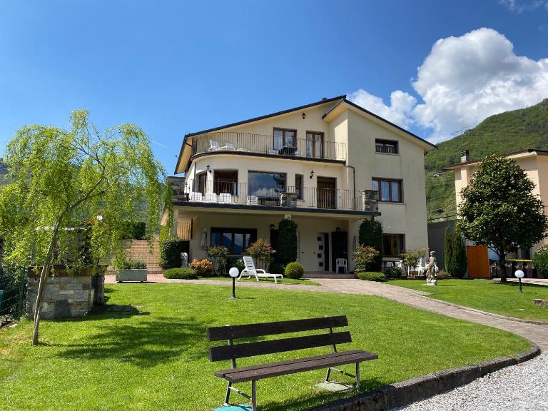 Villa Tiziana Typ T4 - B&B Crone