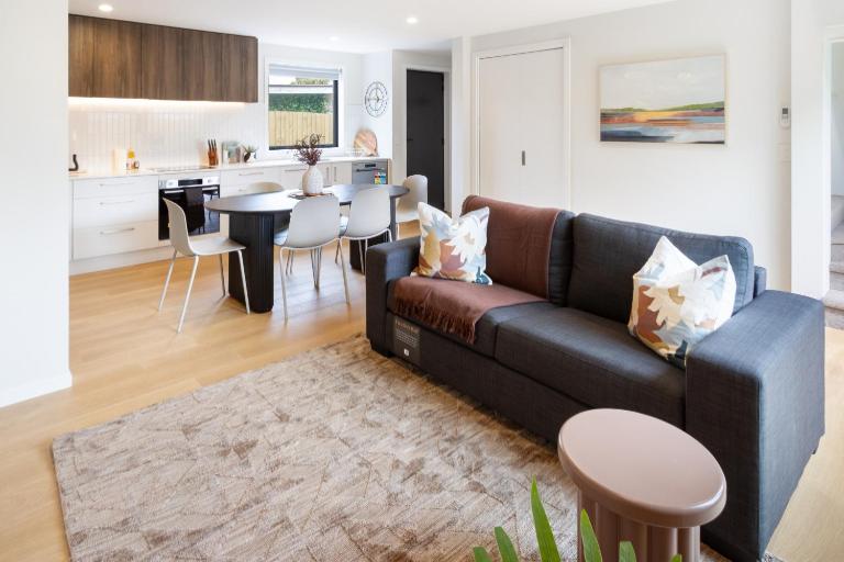 Modern Family-Friendly Home Near St Albans Park - B&B Christchurch