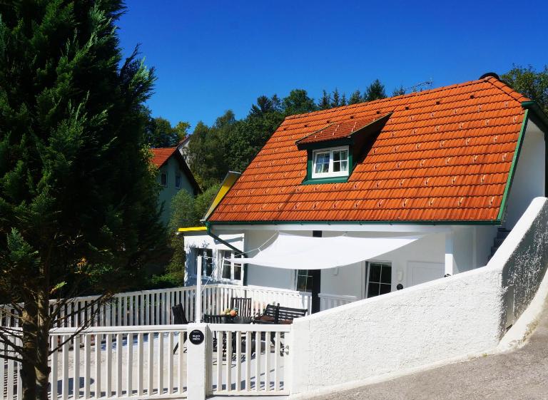 Ferienhaus BLACK & WHITE - Chambres d'hôtes Bromberg