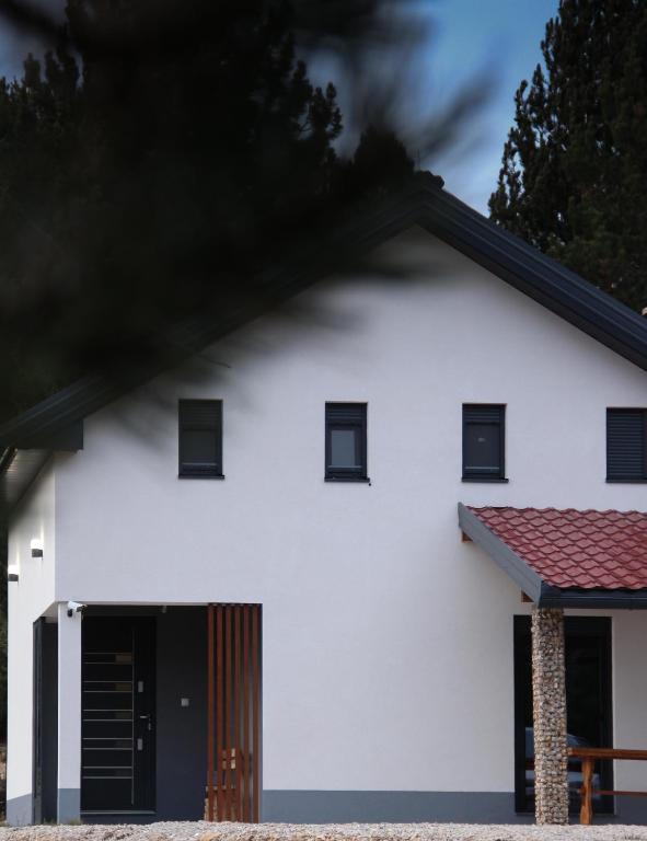 The Rest Nest - B&B Risovac