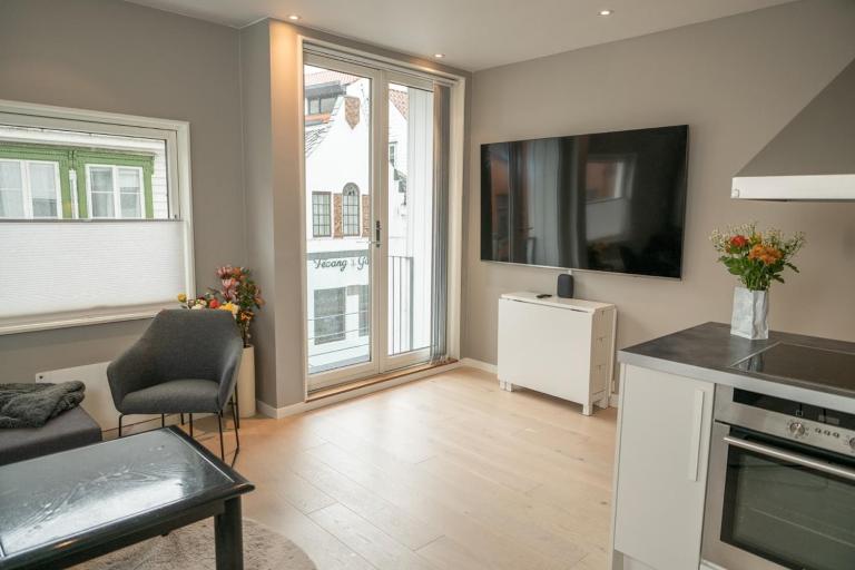 Prime location, Free parking, Private balcony - Ferienwohnung Stavanger