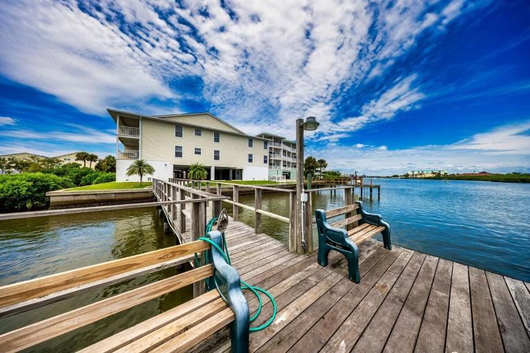 Paradise Found ! Waterview & Steps to Beach - Bed and Breakfast Indian Shores