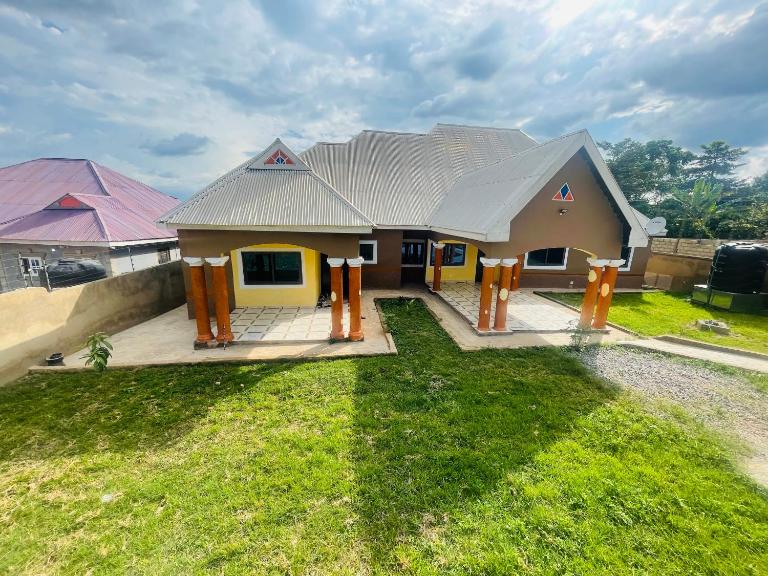 AnKeS Lodge - B&B Sunyani