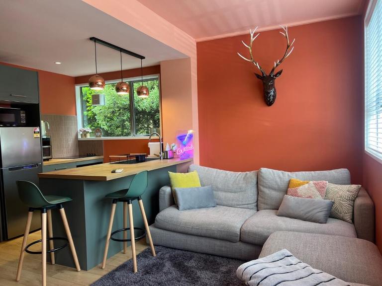 El Gran - Quiet, Central & Scenic Apartment - B&B Wanaka
