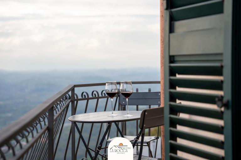 Belvedere la Rocca - Bed and Breakfast Rocca d'Arce