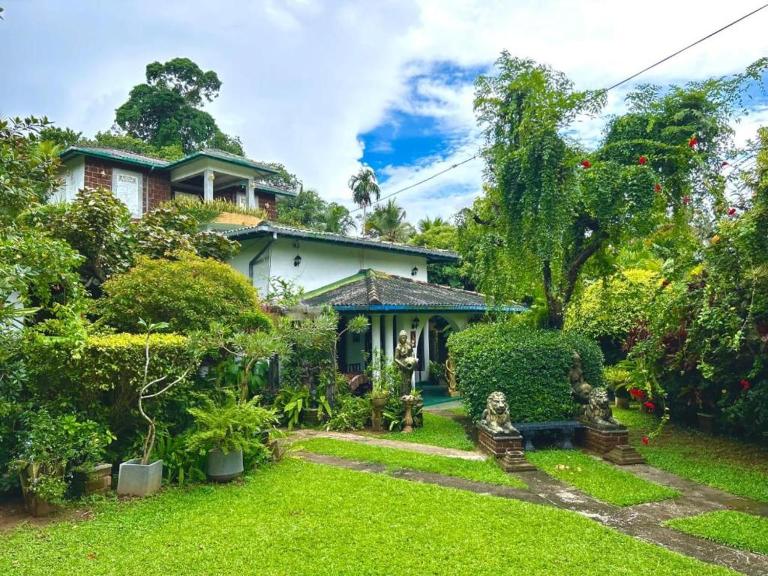 Derana Villa - B&B Hikkaduwa