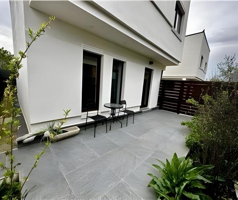 Complex Casa Buna Vestire - B&B Ploieşti