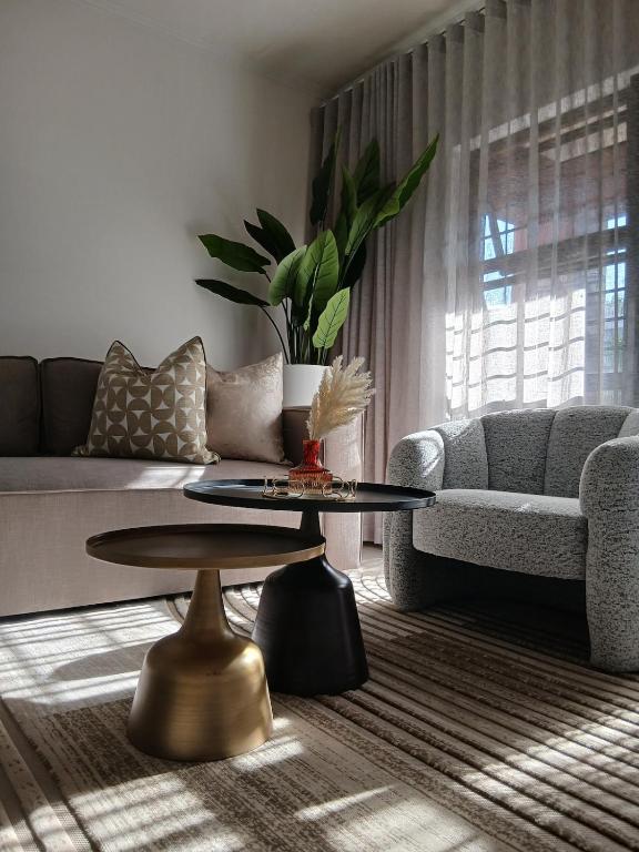 Contemporary 2BR Near Monte Casino, Fourways - B&B Centane