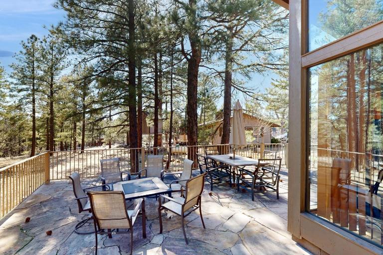 Home in the Pines - B&B Munds Park